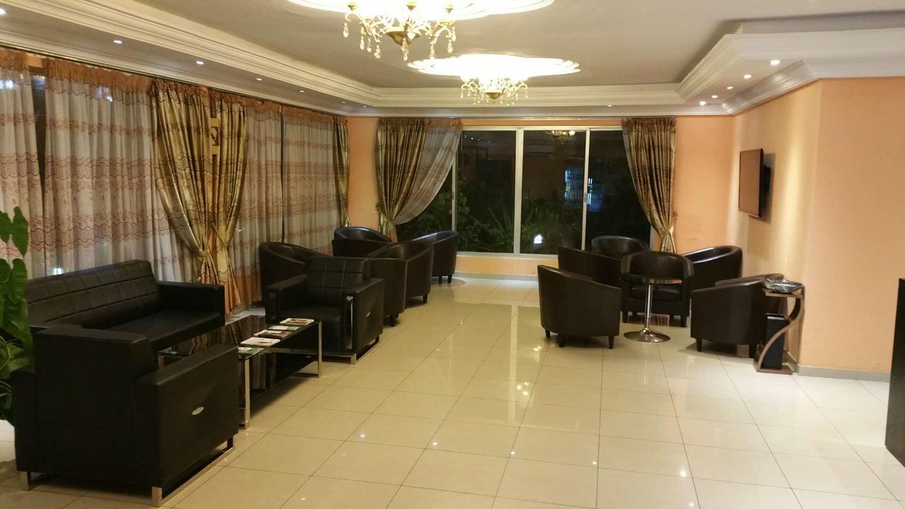 Hotel Des Jardins Abidjan Eksteriør billede