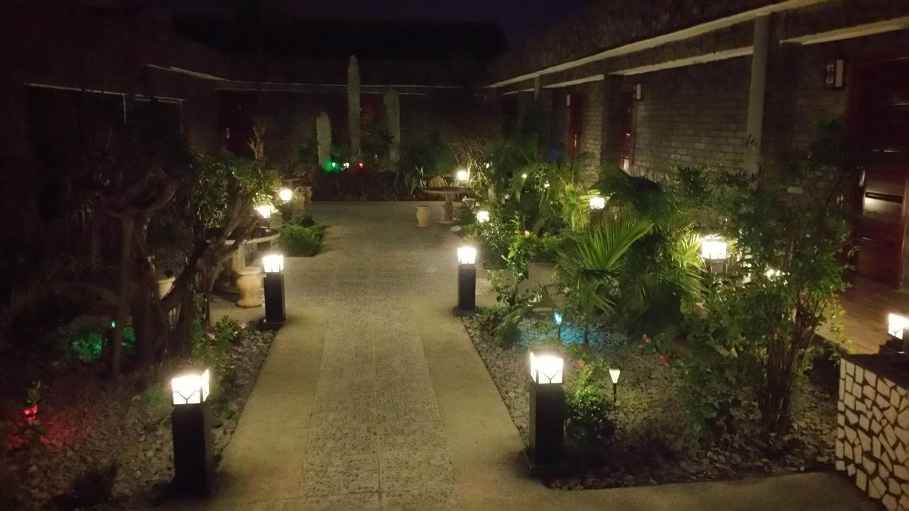 Hotel Des Jardins Abidjan Eksteriør billede